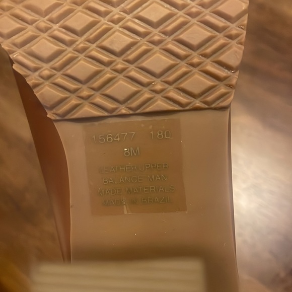 Colin Stuart Brown/Tan Leather Mule Heels, 8 - Picture 4 of 5